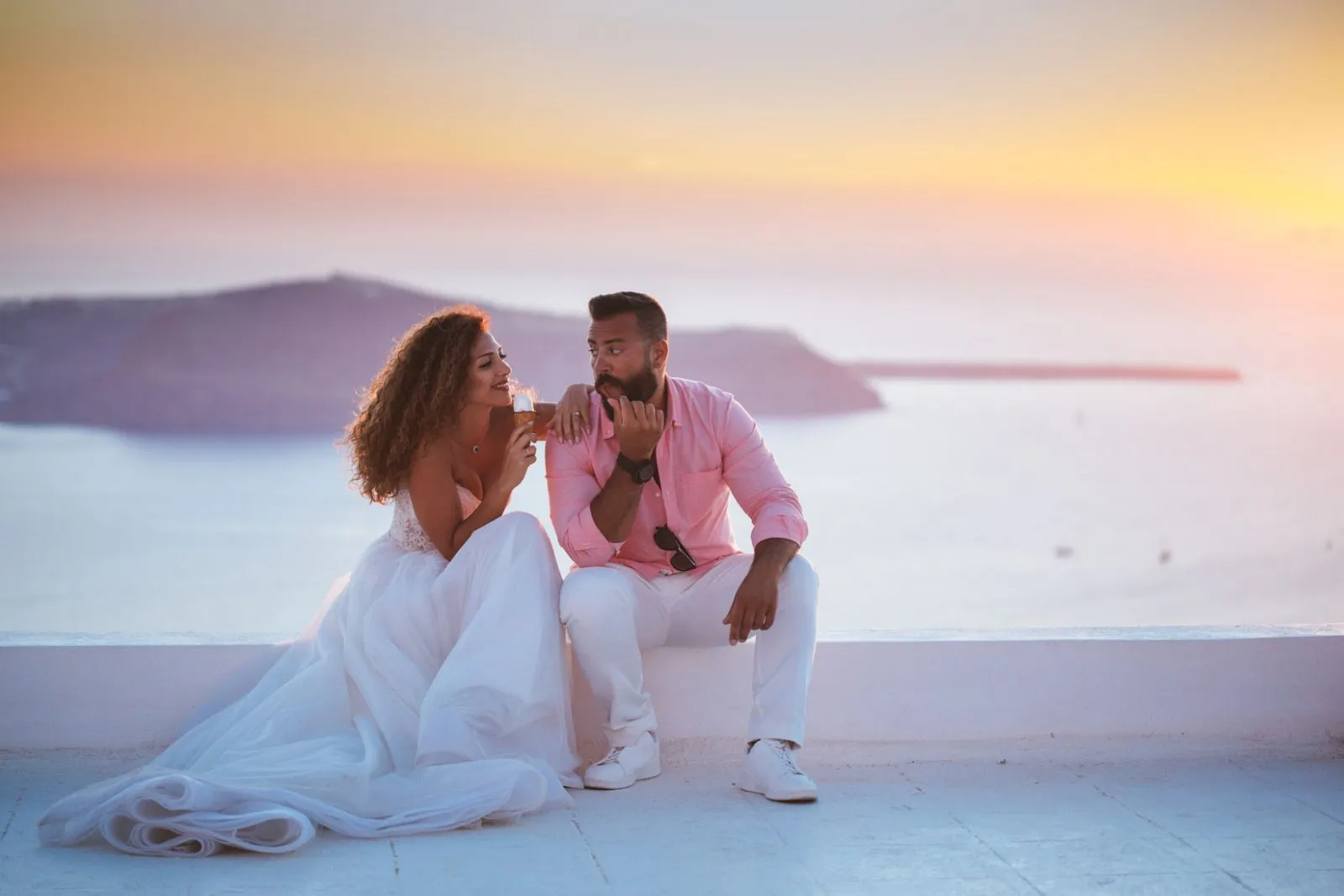 mk-wedding-photographer-santorini-37